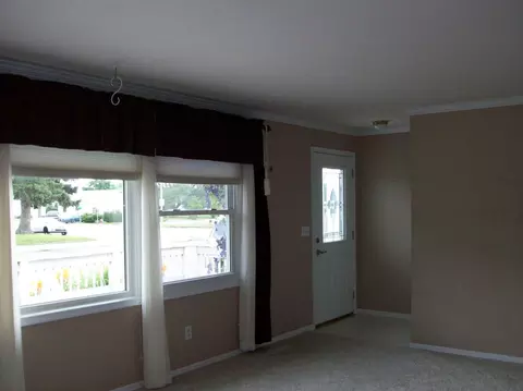 1101 13th Ave W, Williston, ND 58801 photo 7