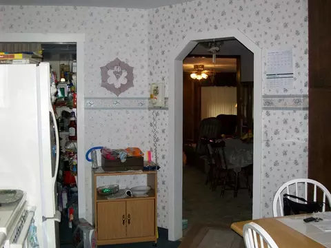 714 6th Ave W, Williston, ND 58801 photo 5