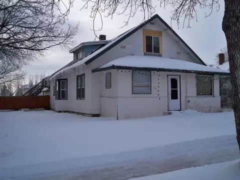 701 W Broadway, Williston, ND 58801 photo 1