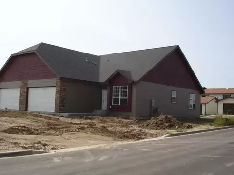 3123 17th Ave W, Williston, ND 58801 photo 1
