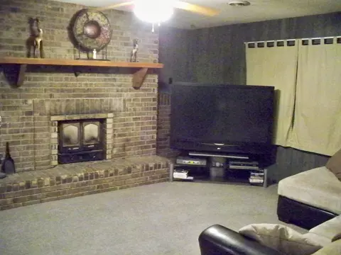 709 22nd St E, Williston, ND 58801 photo 8