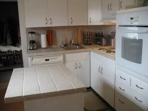 603 2nd Ave W, Williston, ND 58801 photo 2