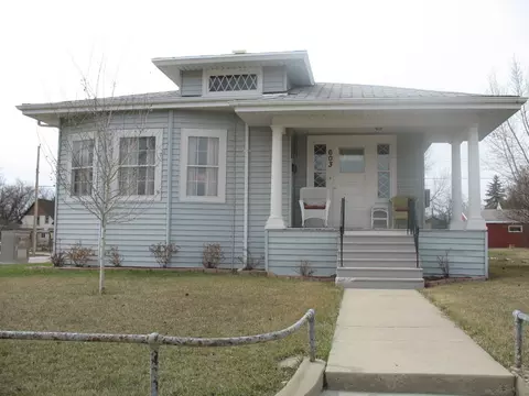 603 2nd Ave W, Williston, ND 58801 photo 1