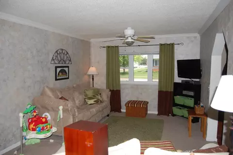 907 5th St W, Williston, ND 58801 photo 10