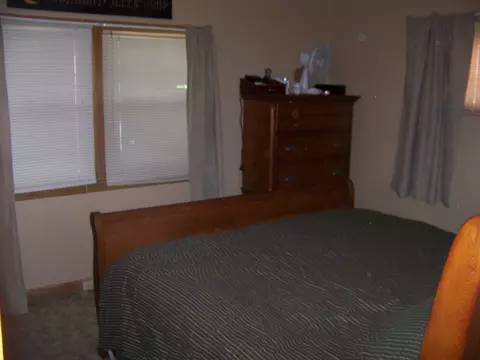 420 Eighth Ave W, Williston, ND 58801 photo 9