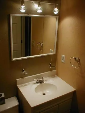 412 42nd St E, Williston, ND 58801 photo 6