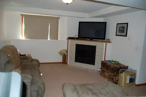2309 29th St W, Williston, ND 58801 photo 11