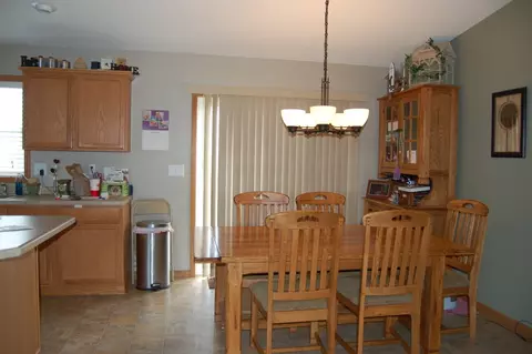 2309 29th St W, Williston, ND 58801 photo 8