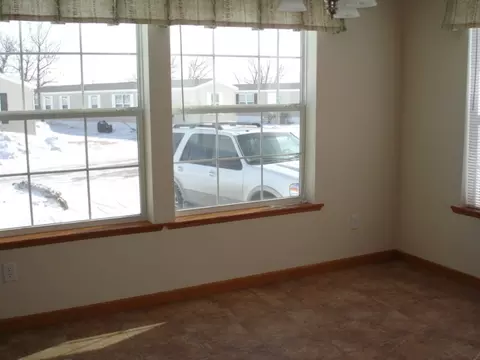 3801 21st Ave W, Williston, ND 58801 photo 5