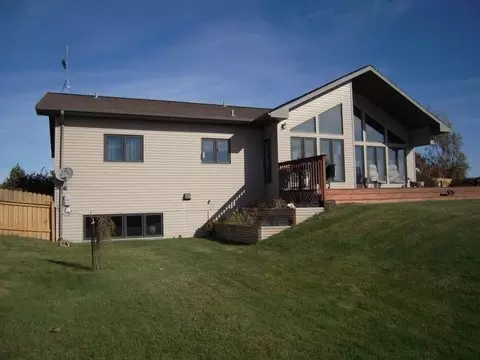 4935 Western Way, Williston, ND 58801 photo 5