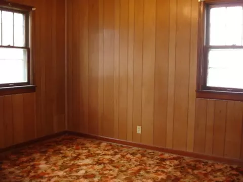 916 6th Ave E, Williston, ND 58801 photo 4