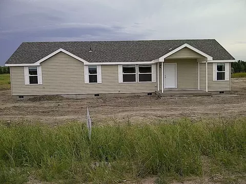 14012 Madison Ln, Williston, ND 58801 photo 1