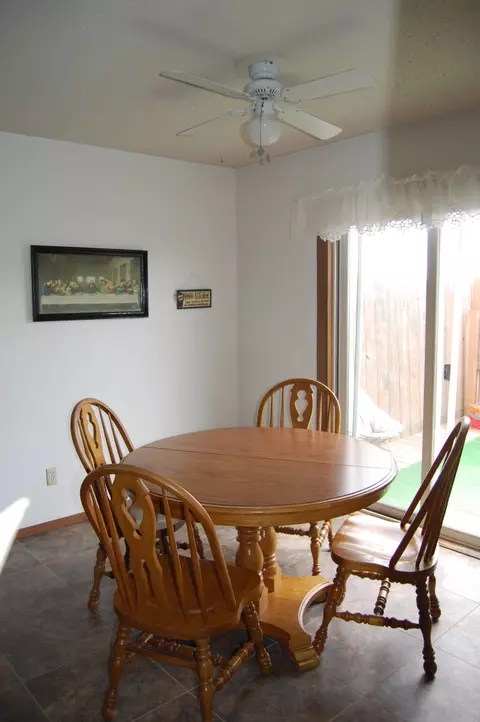 2602 19th Ave W, Williston, ND 58801 photo 6