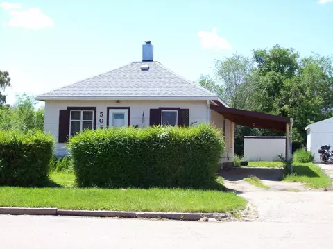 505 8 Th Ave W, Williston, ND 58801 photo 1