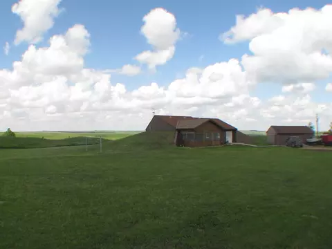 11795 Highway 1804, Ray, ND 58849 photo 3