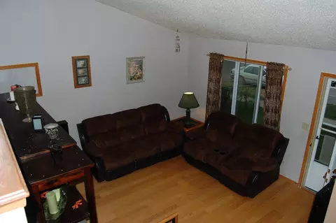 1828 28th St W, Williston, ND 58801 photo 7
