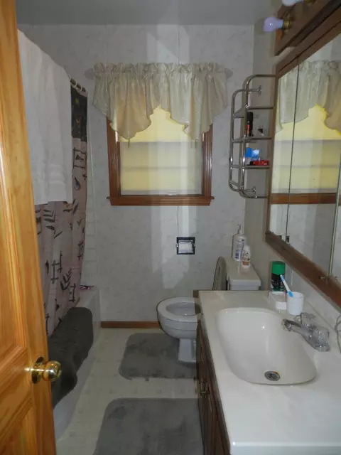 1307 1st Ave E, Williston, ND 58801 photo 6