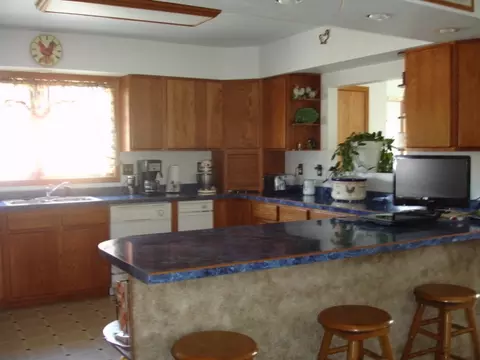 307 Lake St, Ray, ND 58849 photo 5