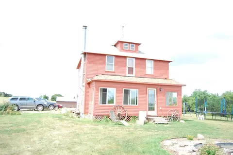 4683 153rd Ave NW, Williston, ND 58801 photo 1