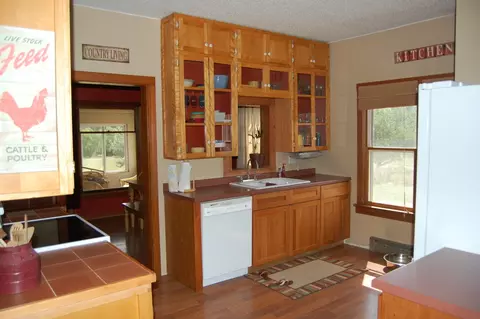 4683 153rd Ave NW, Williston, ND 58801 photo 2