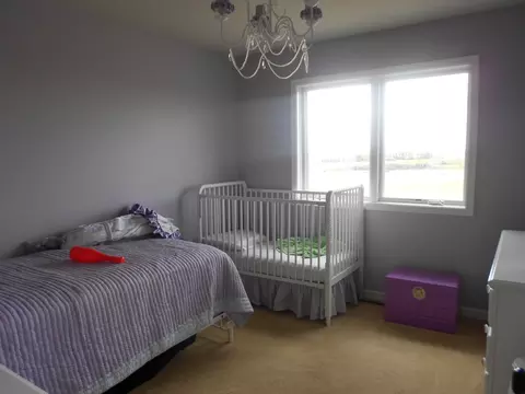 1529 Creekside Dr, Williston, ND 58801 photo 7