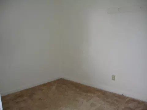 708 14th Ave W, Williston, ND 58801 photo 7