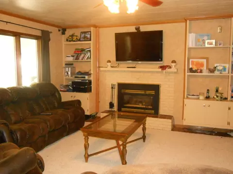 1507 E Hillcourt, Williston, ND 58801 photo 16