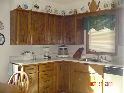 219 Winther, Ray, ND 58849 photo 10