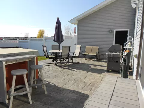 1820 18th Ave W, Williston, ND 58801 photo 24