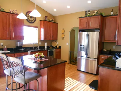 1820 18th Ave W, Williston, ND 58801 photo 6