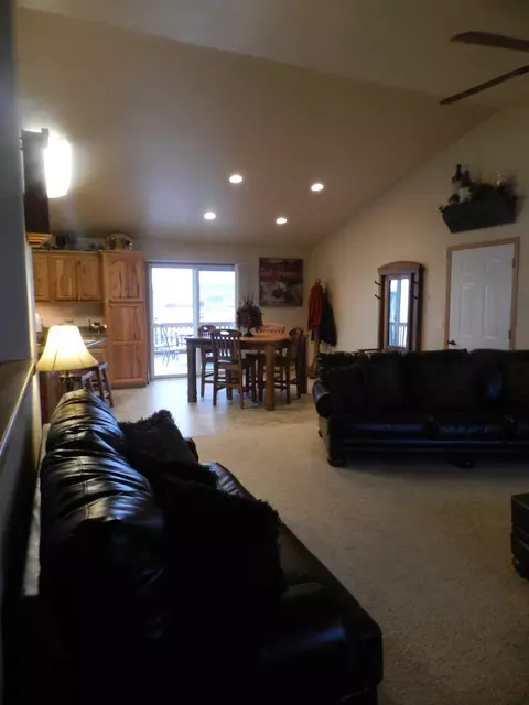 2314 12th Ave W, Williston, ND 58801 photo 4