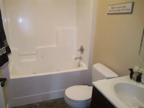2401 12th Ave W, Williston, ND 58801 photo 26