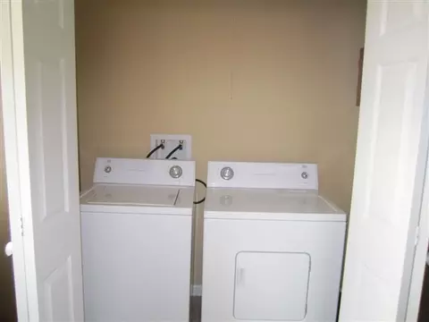 2401 12th Ave W, Williston, ND 58801 photo 37