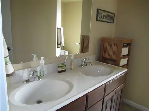 2401 12th Ave W, Williston, ND 58801 photo 29