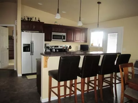 2401 12th Ave W, Williston, ND 58801 photo 20