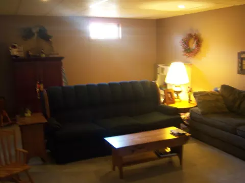 2334 17th Cir W, Williston, ND 58801 photo 11