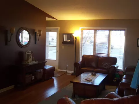 2334 17th Cir W, Williston, ND 58801 photo 5