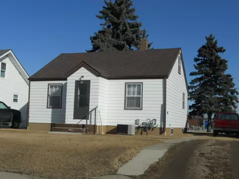 112 Comford St, Ray, ND 58849 photo 1