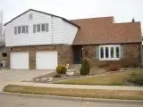1823 Crest St W, Williston, ND 58801 photo 1