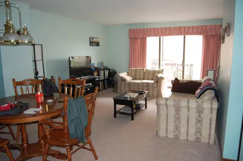 2309 Main Ct N, Williston, ND 58801 photo 3