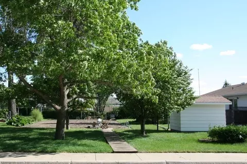 601 3rd St SE, Crosby, ND 58730 photo 3