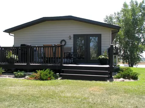 13427 Grandview Dr, Williston, ND 58801 photo 16