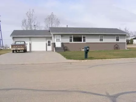 511 Main St, Ray, ND 58849 photo 1