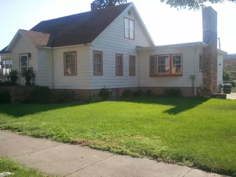 401 1st Ave W, Williston, ND 58801 photo 4