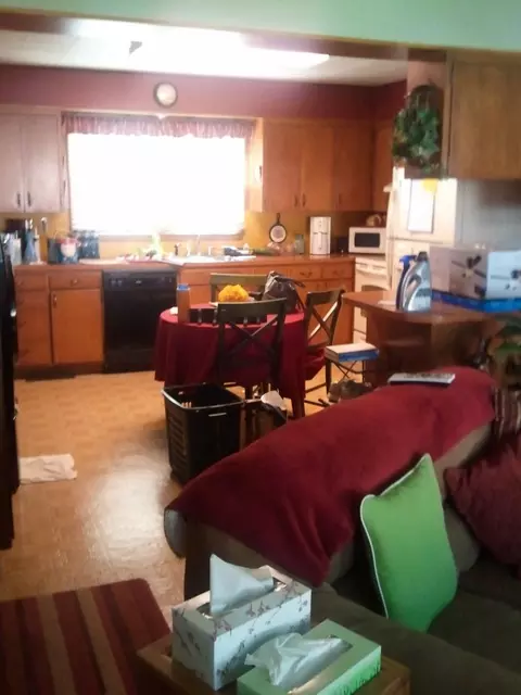 401 1st Ave W, Williston, ND 58801 photo 7