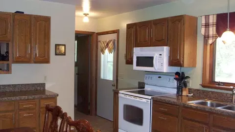 5121 1st Ave W, Williston, ND 58801 photo 5