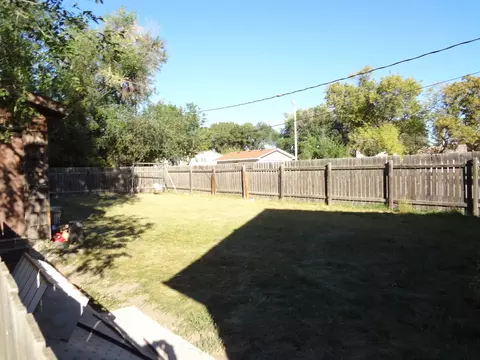 921 6th Ave W, Williston, ND 58801 photo 2