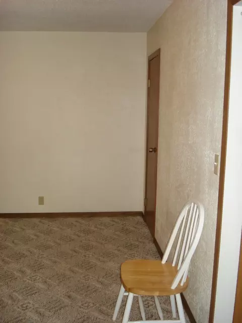1010 10th Ave W, Williston, ND 58801 photo 7