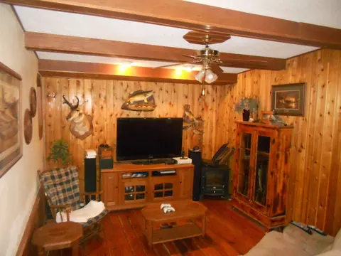 1310 13th Ave W, Williston, ND 58801 photo 2