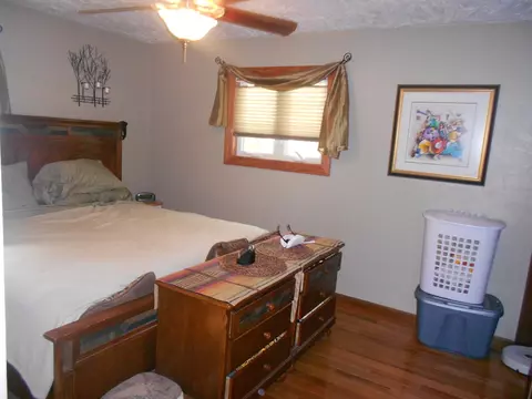 1310 13th Ave W, Williston, ND 58801 photo 6